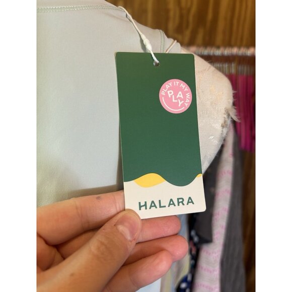 Halara Cut Out Curved Hem Running Tank Top Almost Aqua Sz S NWT Workout - Picture 10 of 11